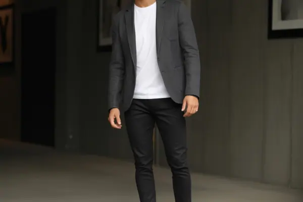 Black Jeans Outfit Ideas for Men: 12 Stylish Ways to Wear Black Denim